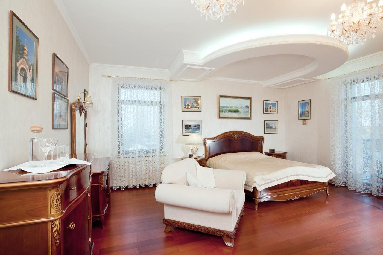 Bortnichi House Hotel Kyiv Exterior photo